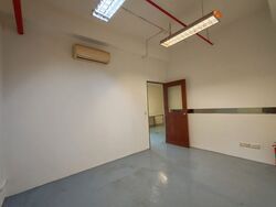 Yi Xiu Factory Building (D14), Factory #541529131
